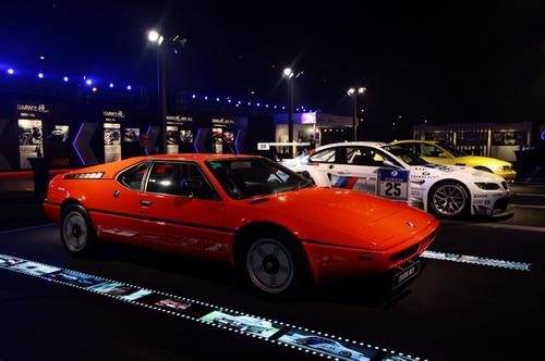 M����չʾ��